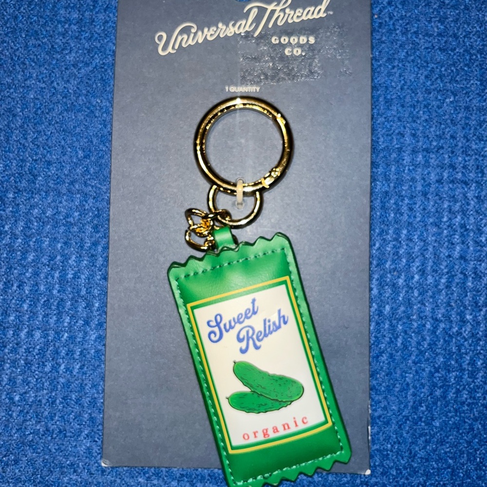 Universal Thread Green Sweet Relish Keychain